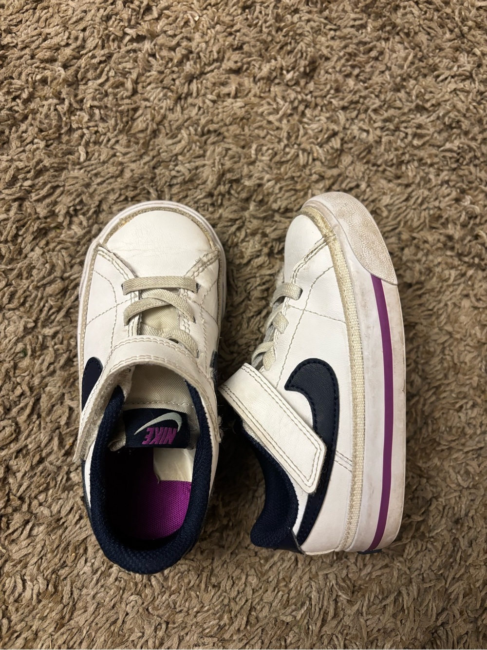 Toddler girls 8c Nike court legacy’s